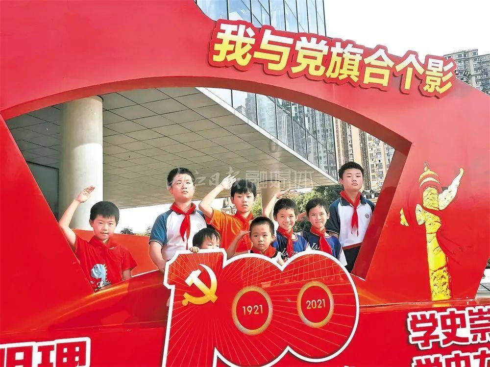 李铁率国足进行封闭训练，你看好国足的未来吗？
